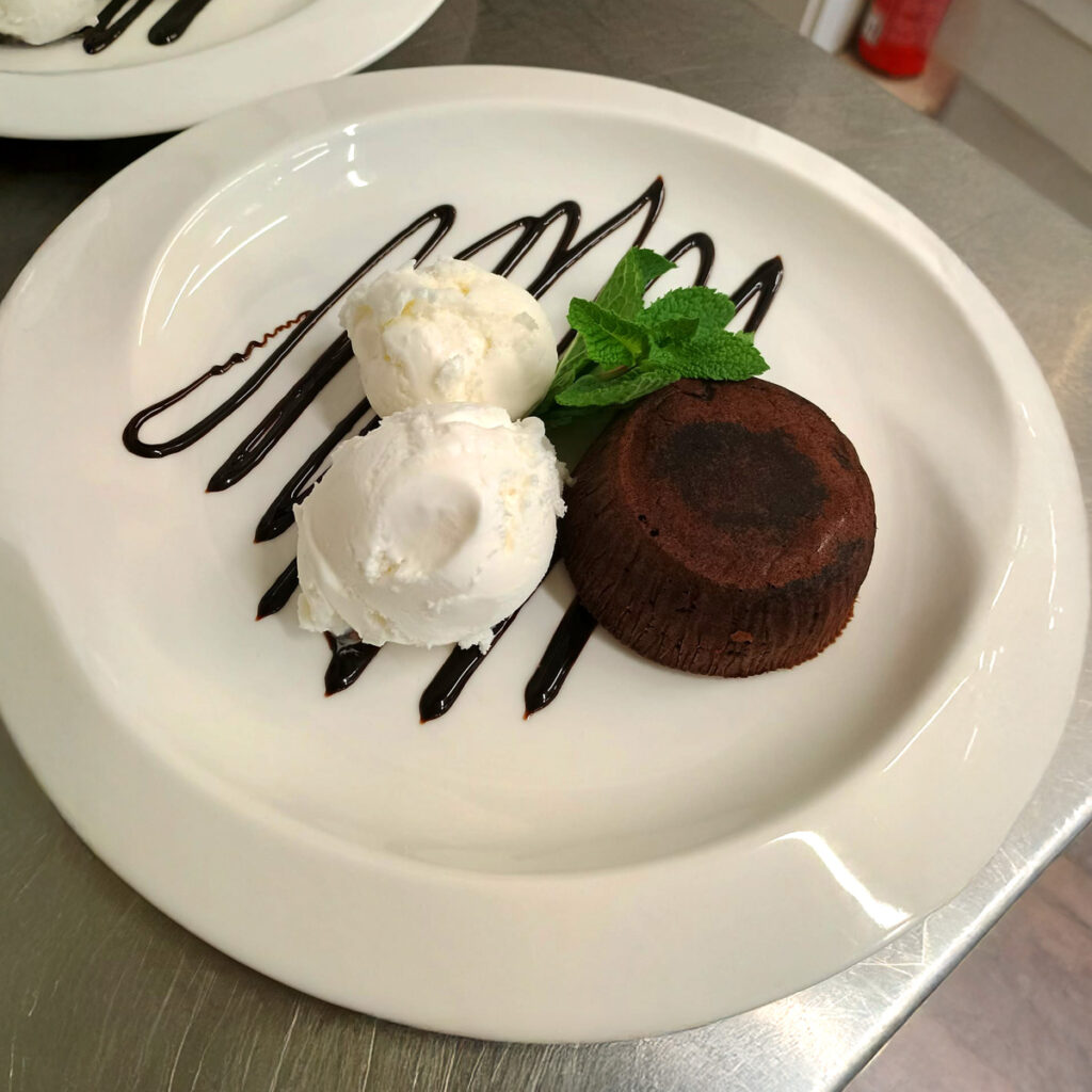 Deser Restauracja Złota | Aparthotel Wałcz