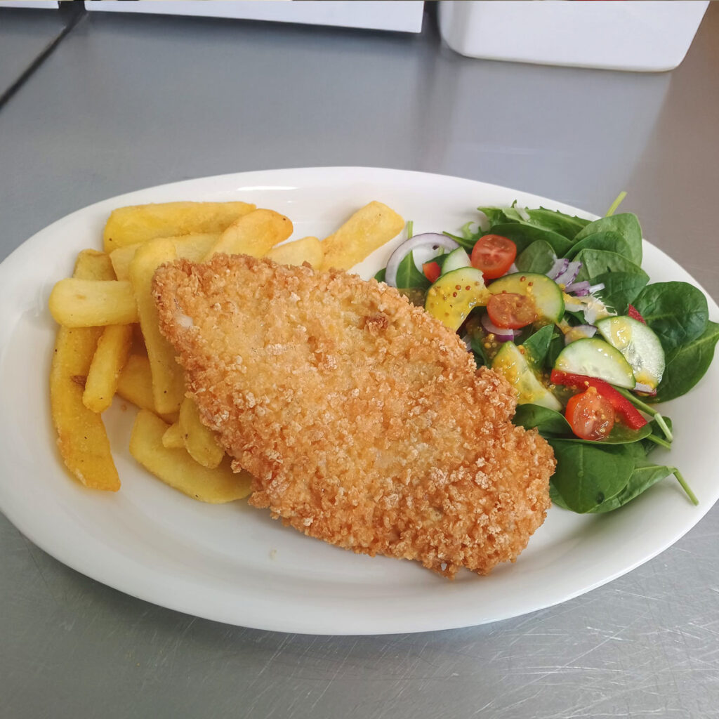 Kotlet schabowy Restauracja Złota | Aparthotel Wałcz
