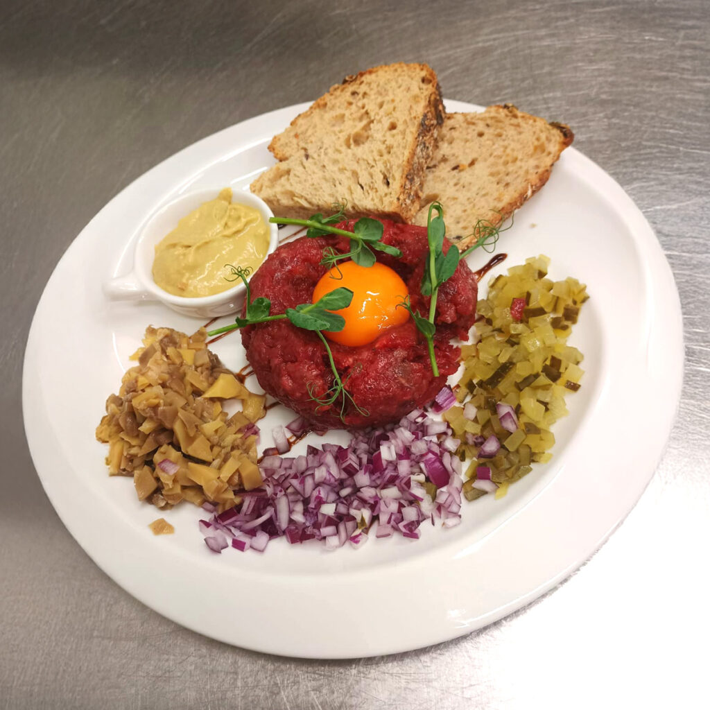 Tatar Restauracja Złota | Aparthotel Wałcz